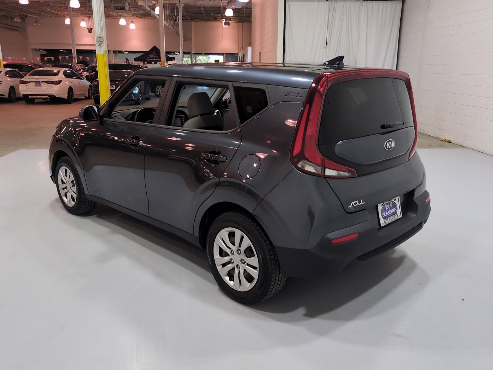 Used 2020 Kia Soul LX FWD image 4