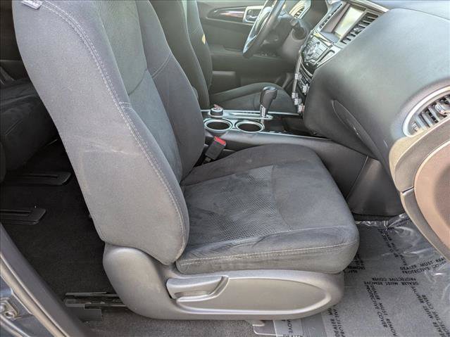 Used 2015 Nissan Pathfinder SV w/ Cargo Package FWD image 21