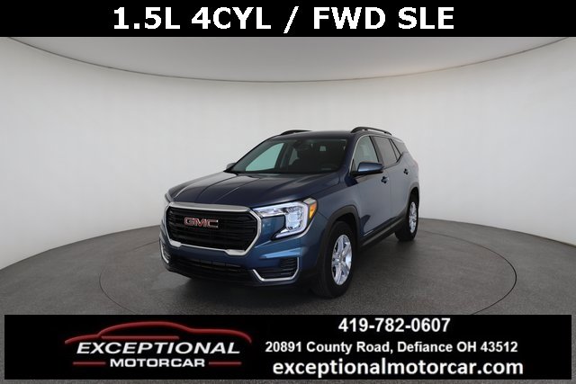 Used 2024 GMC Terrain SLE w/ Driver Convenience Package