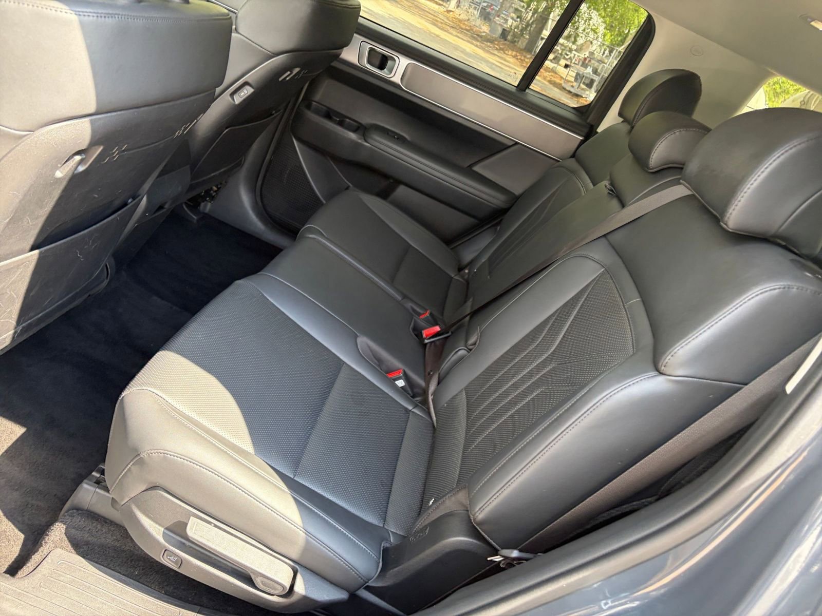 Used 2025 Hyundai Santa Fe SEL AWD/4WD image 41