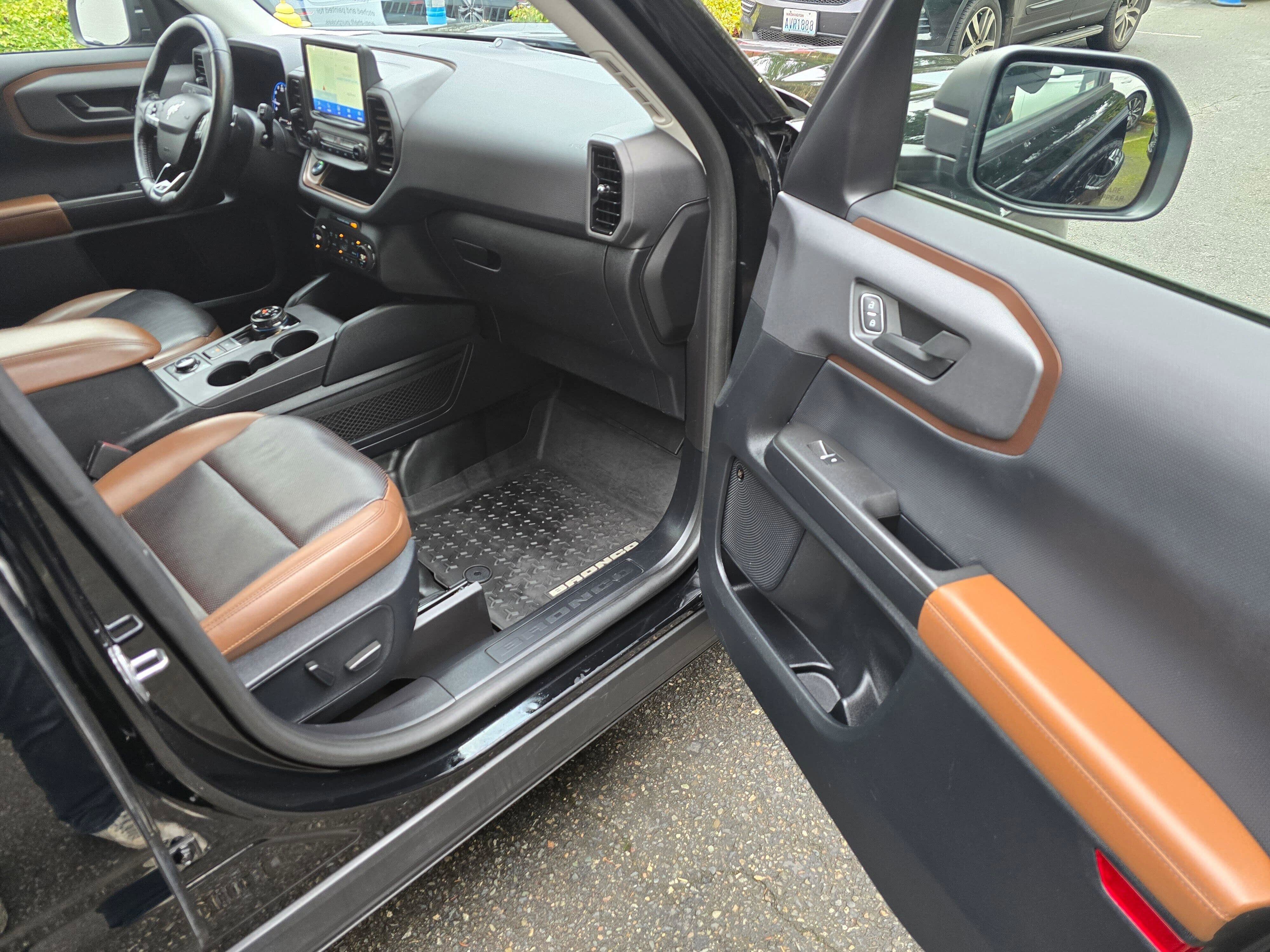 Used 2021 Ford Bronco Sport Badlands w/ Badlands Package image 12