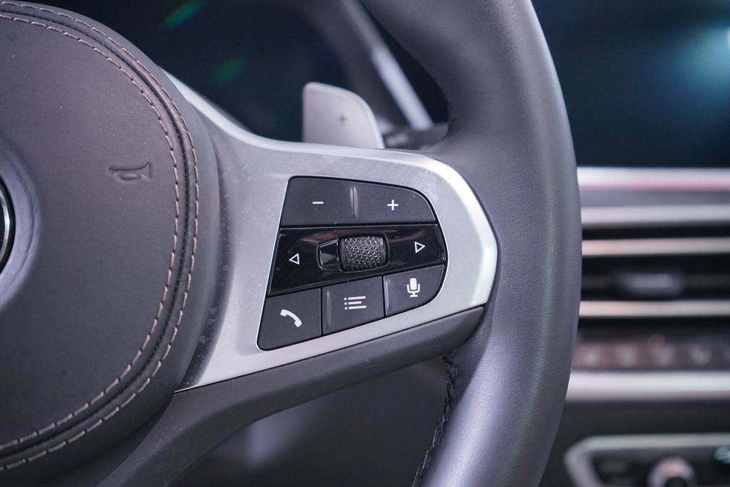 Used 2023 BMW X5 sDrive40i w/ M Sport Package image 21