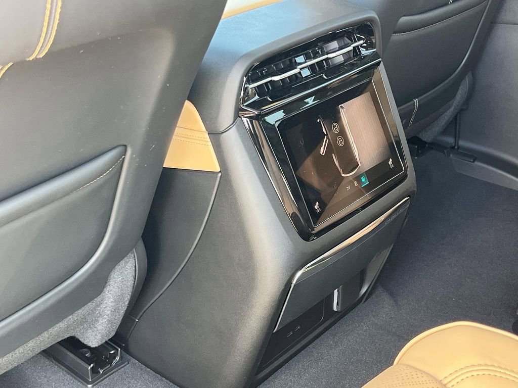 New 2025 Cadillac Escalade IQ Luxury 2 image 30