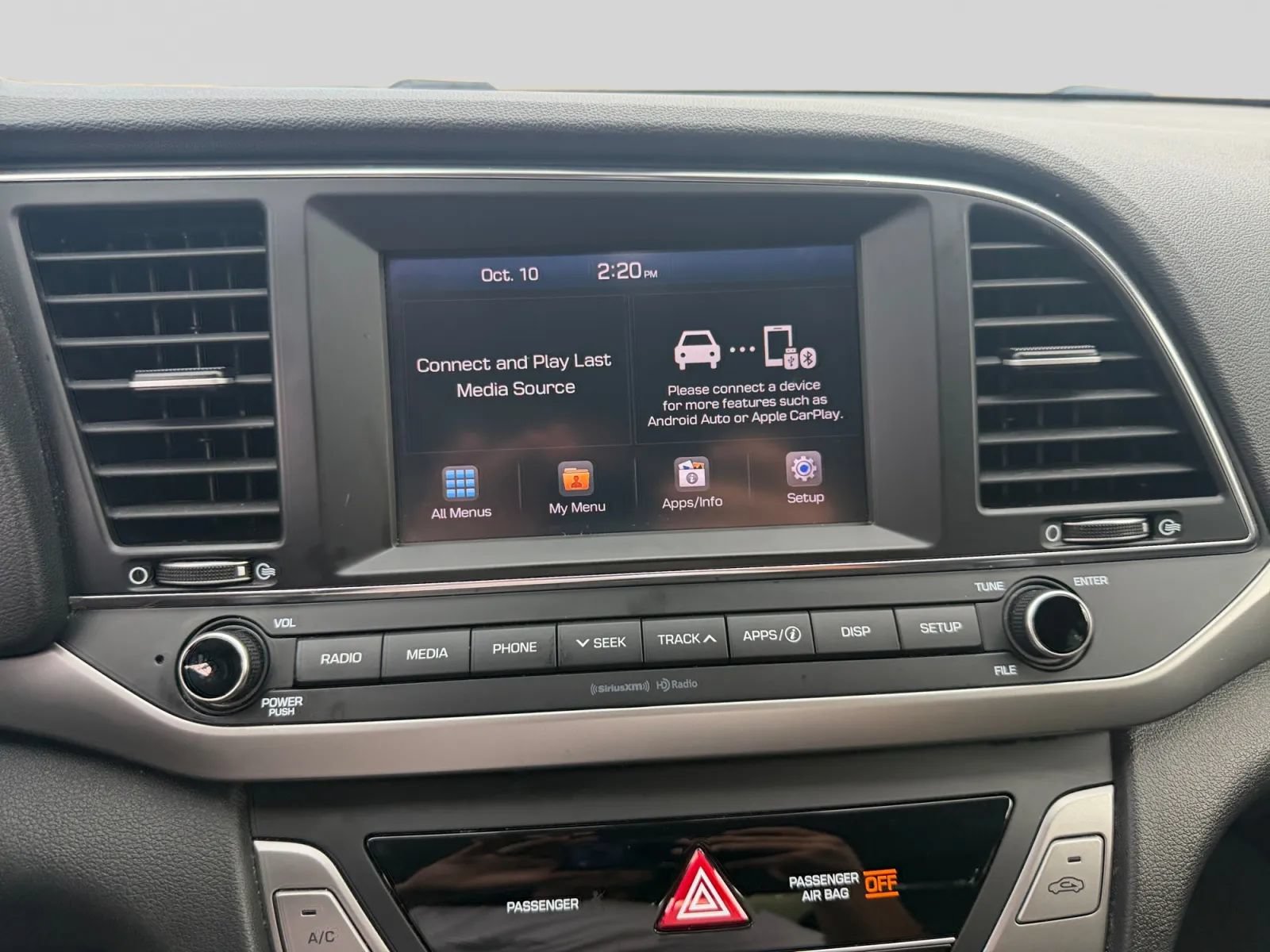 Used 2018 Hyundai Elantra SEL FWD image 21