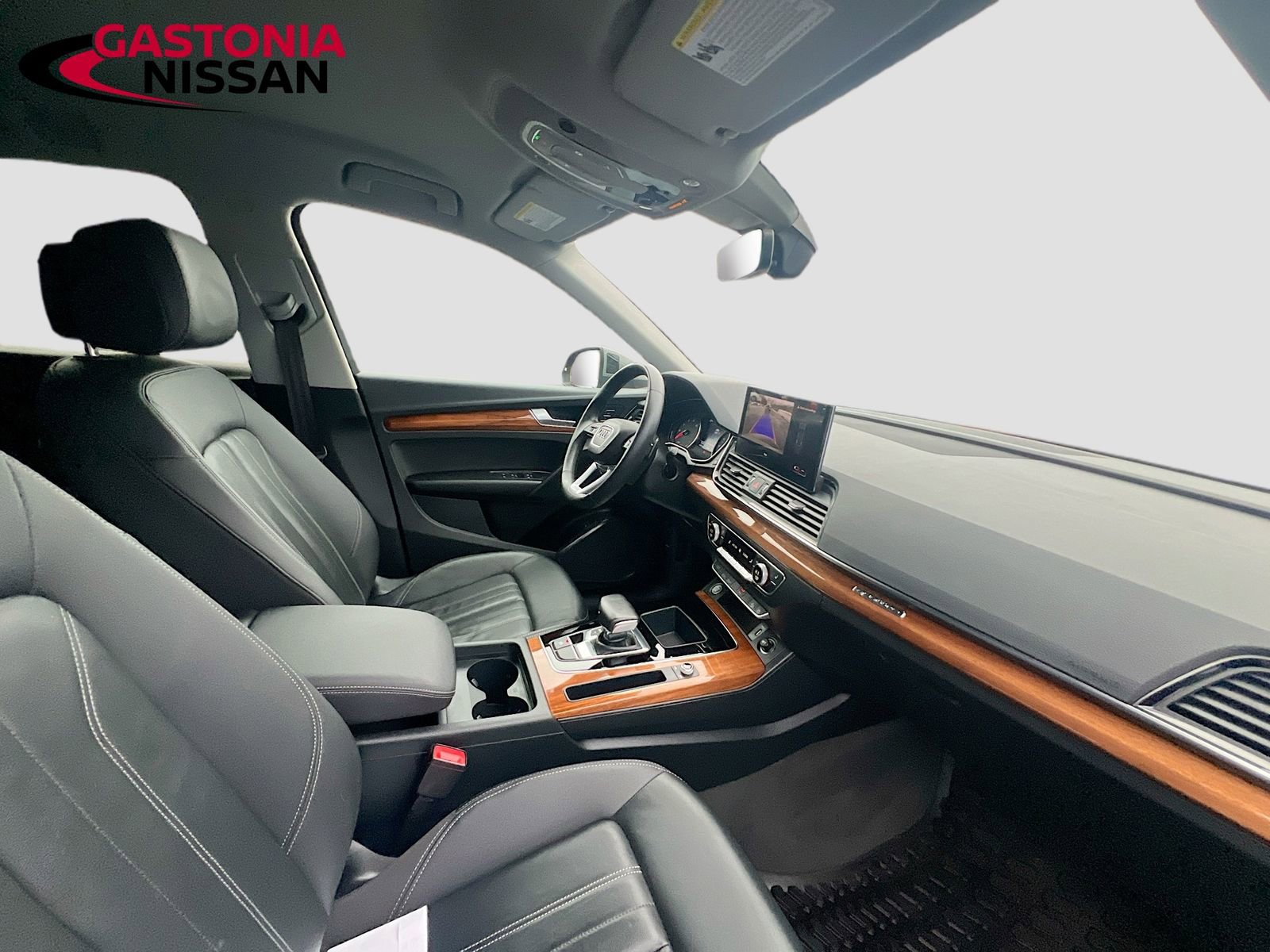 Used 2023 Audi Q5 2.0T Premium w/ Convenience Package image 38