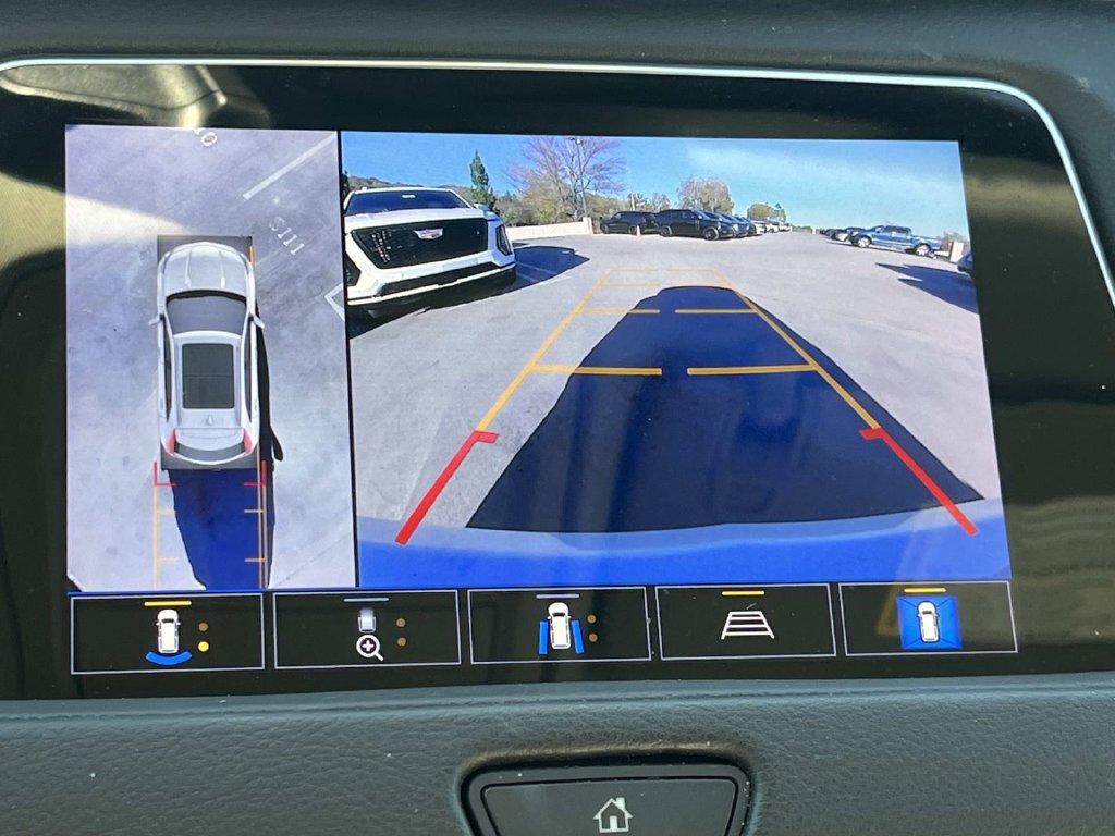 Certified 2023 Cadillac XT4 Premium Luxury w/ Enhanced Visibility Package FWD image 41