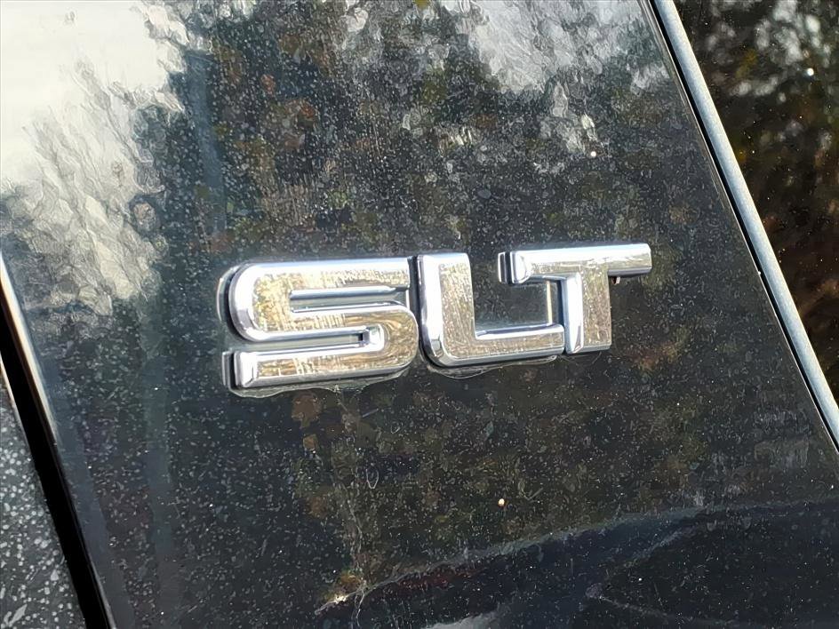 Used 2012 GMC Yukon SLT w/ SLT-2 Equipment Package image 8