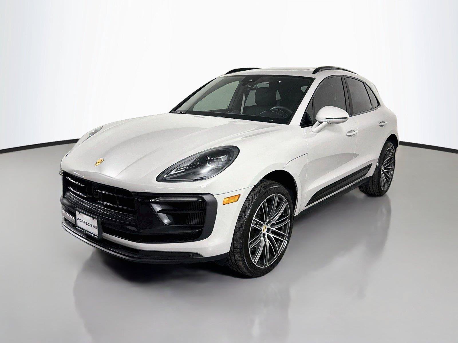 Certified 2025 Porsche Macan GTS