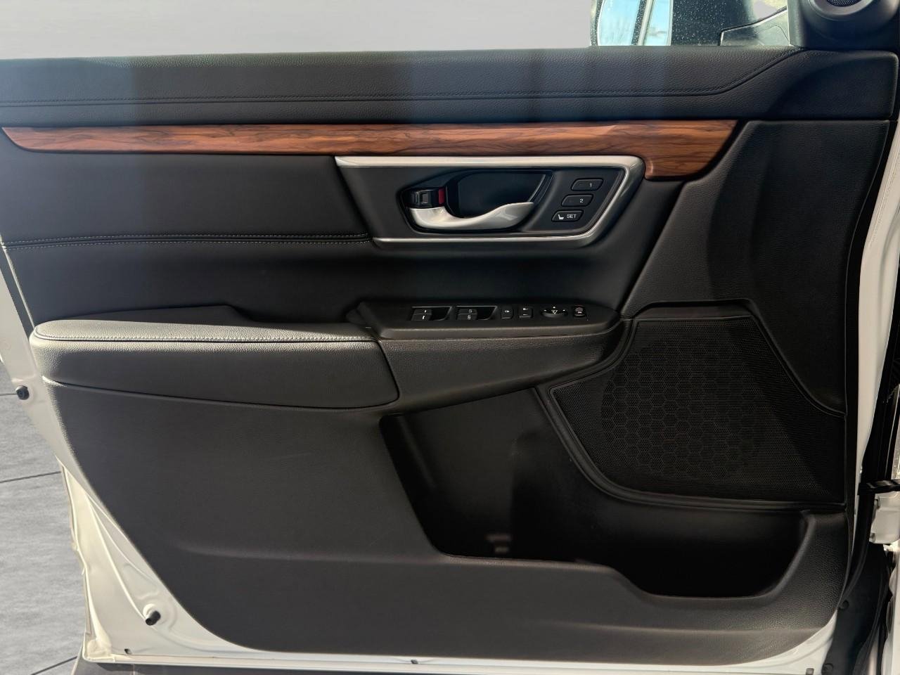 Used 2020 Honda CR-V EX-L image 21