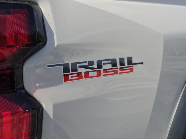 New 2026 Chevrolet Colorado Trail Boss AWD/4WD image 12