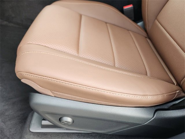 Certified 2025 Mercedes-Benz GLE 350 4MATIC image 9