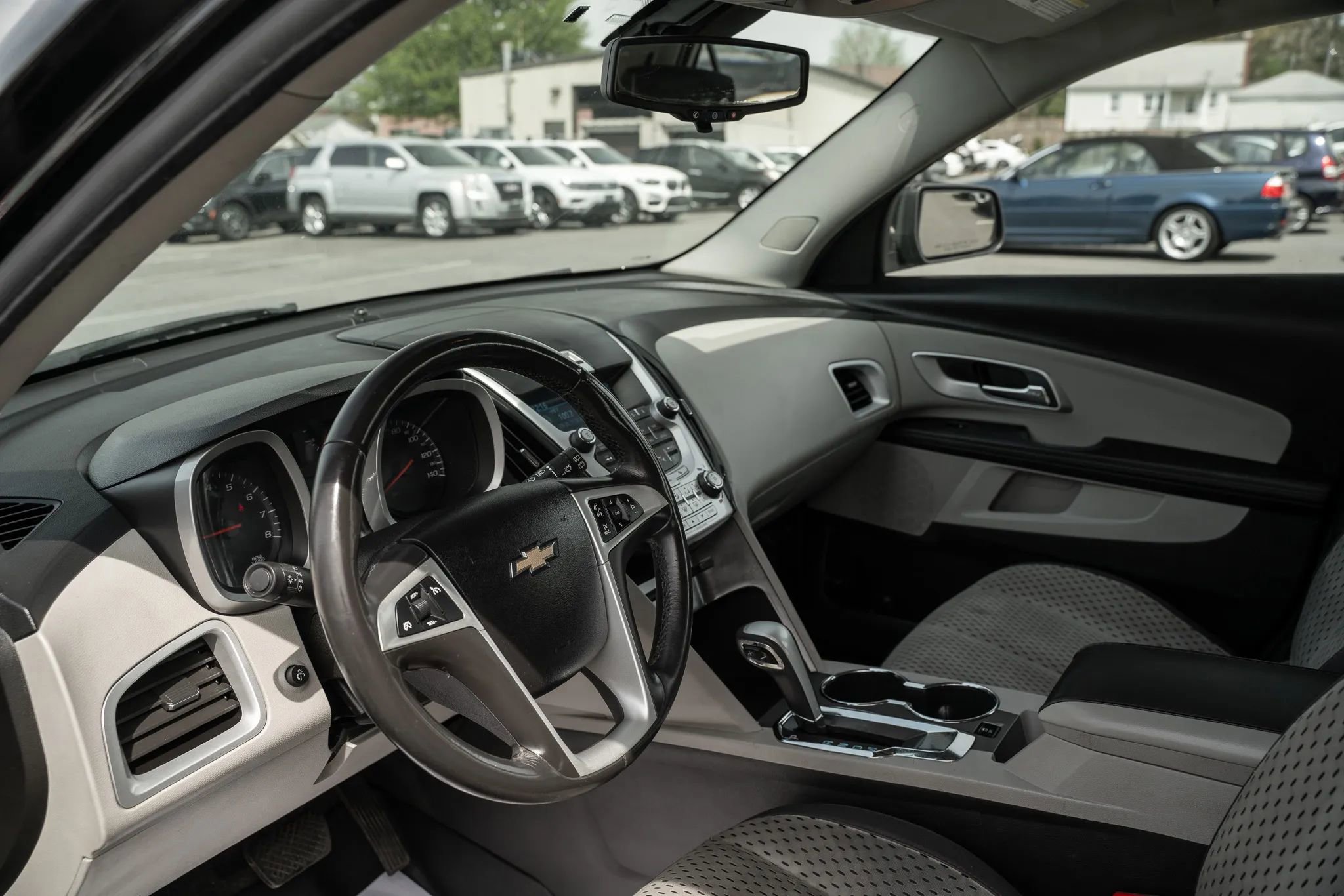 Used 2011 Chevrolet Equinox LS w/ Bluetooth Package FWD image 6