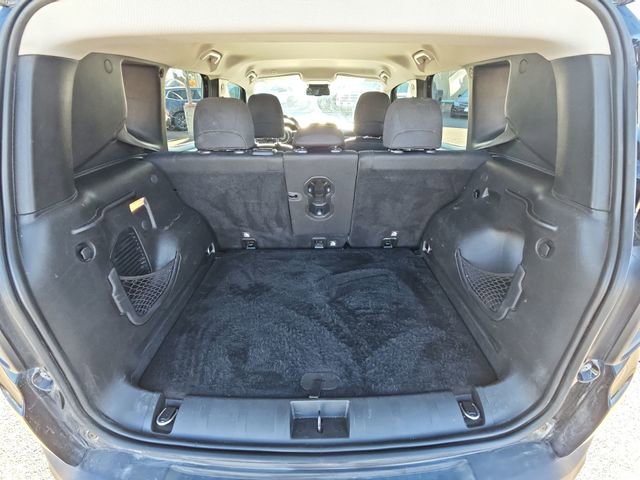 Used 2018 Jeep Renegade Trailhawk w/ UConnect 8.4 Nav Group AWD/4WD image 16