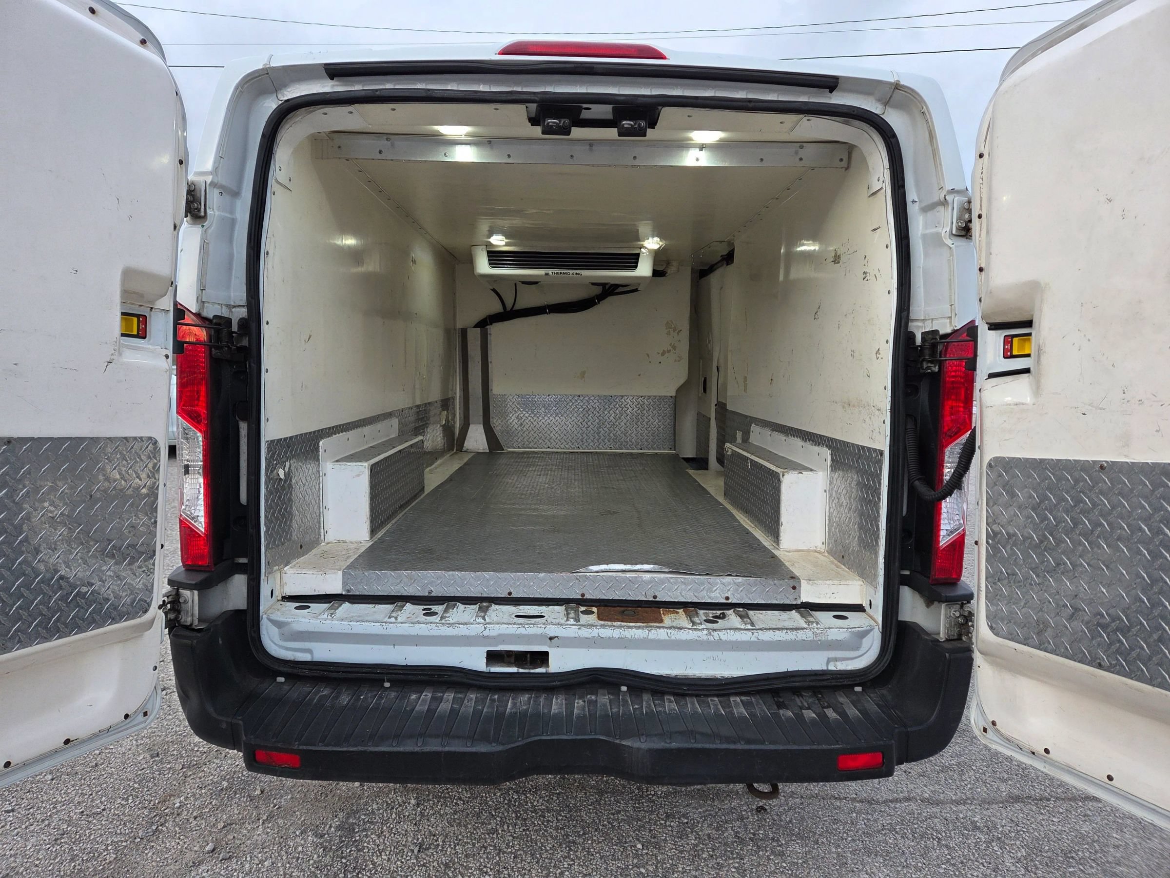 Used 2019 Ford Transit 250 148 Low Roof RWD image 14