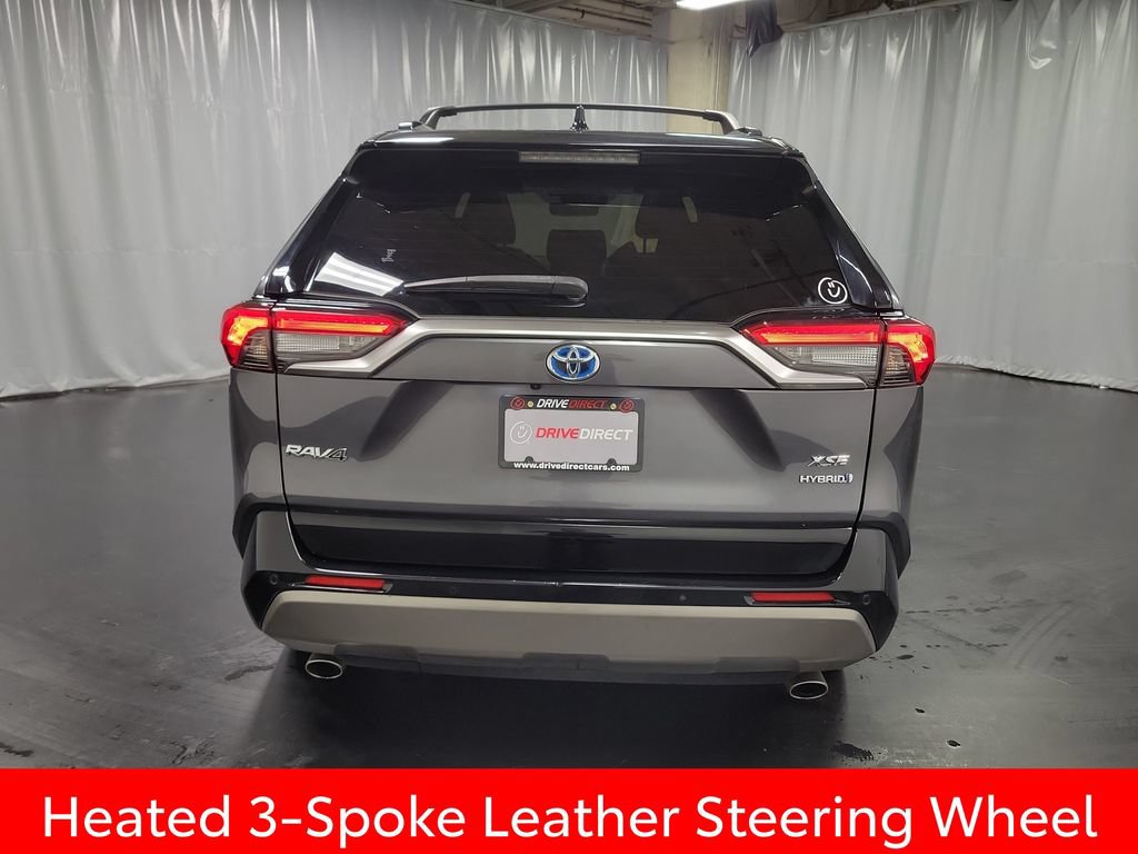 Used 2022 Toyota RAV4 XSE AWD/4WD image 7