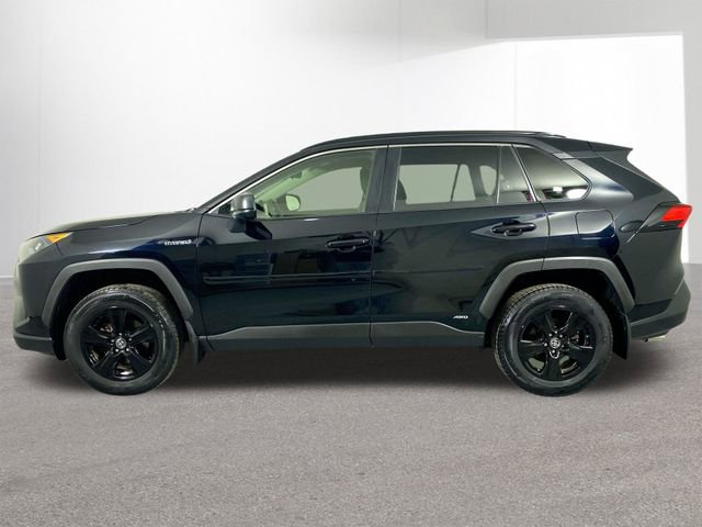 Used 2021 Toyota RAV4 LE image 28