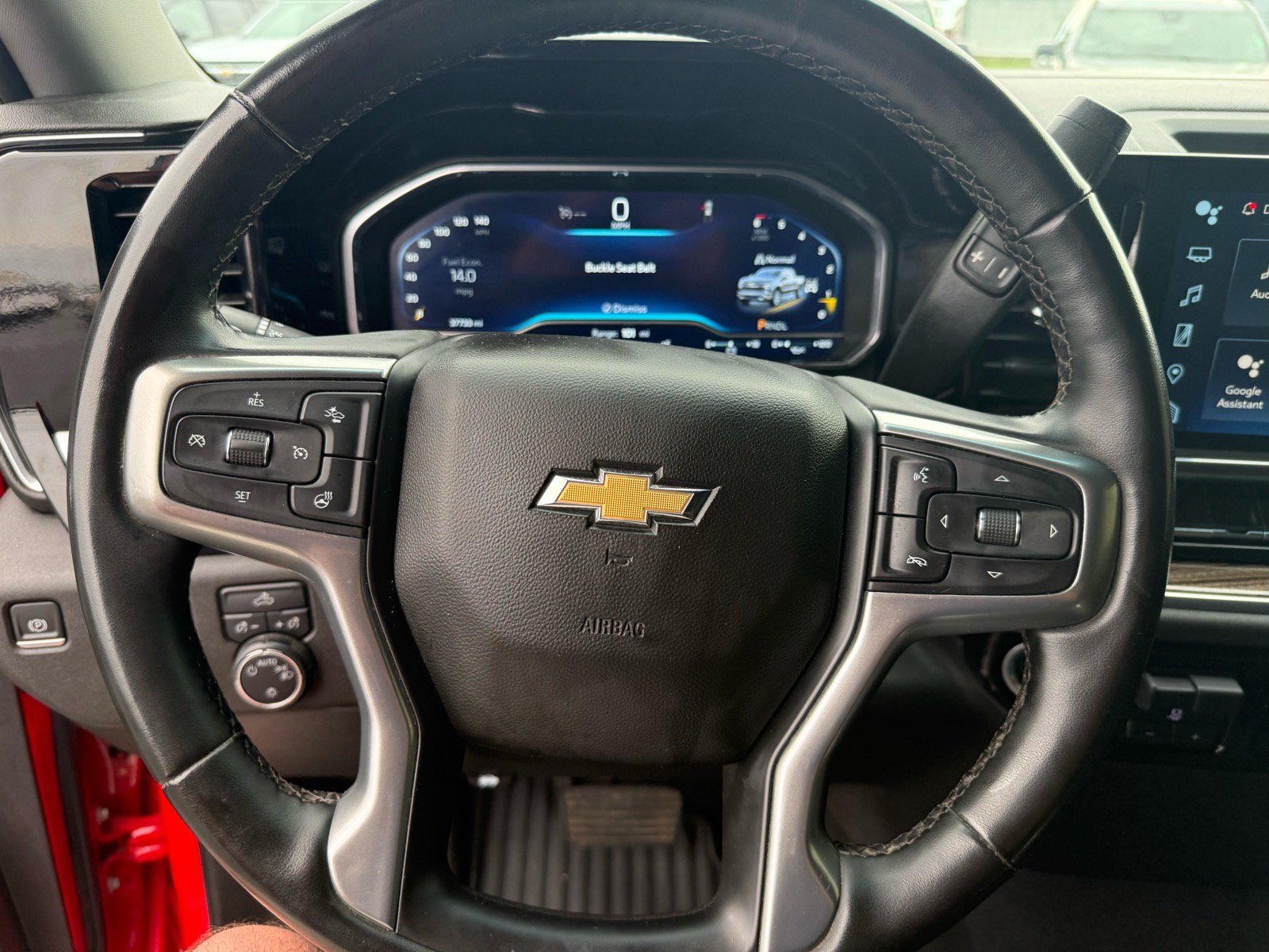Used 2023 Chevrolet Silverado 1500 LT AWD/4WD image 16