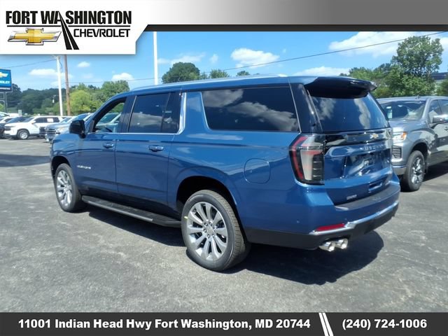 New 2026 Chevrolet Suburban Premier w/ Sun And Tow Package AWD/4WD image 5