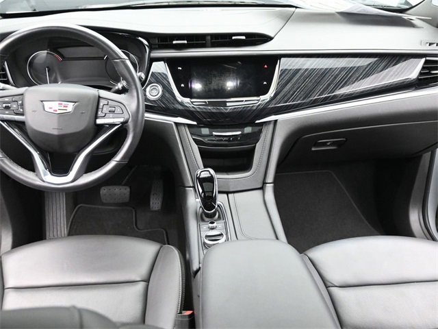 Certified 2025 Cadillac XT6 Premium Luxury image 26