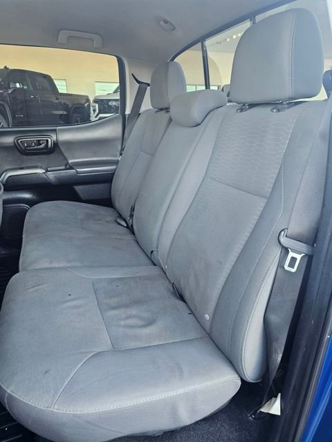 Used 2018 Toyota Tacoma SR5 image 19