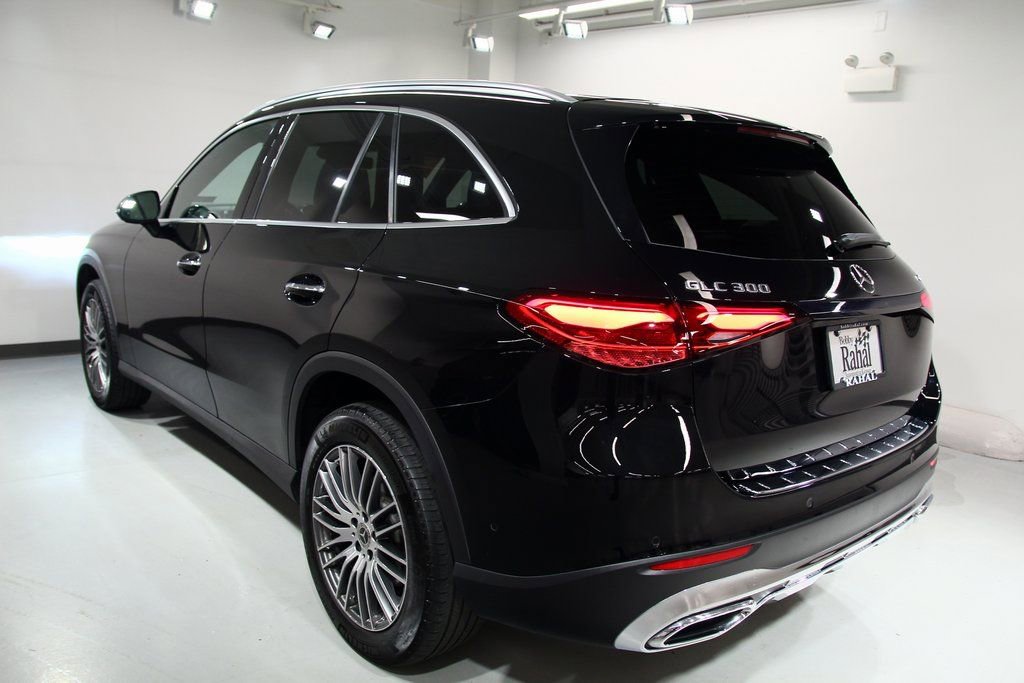 Certified 2025 Mercedes-Benz GLC 300 4MATIC image 13