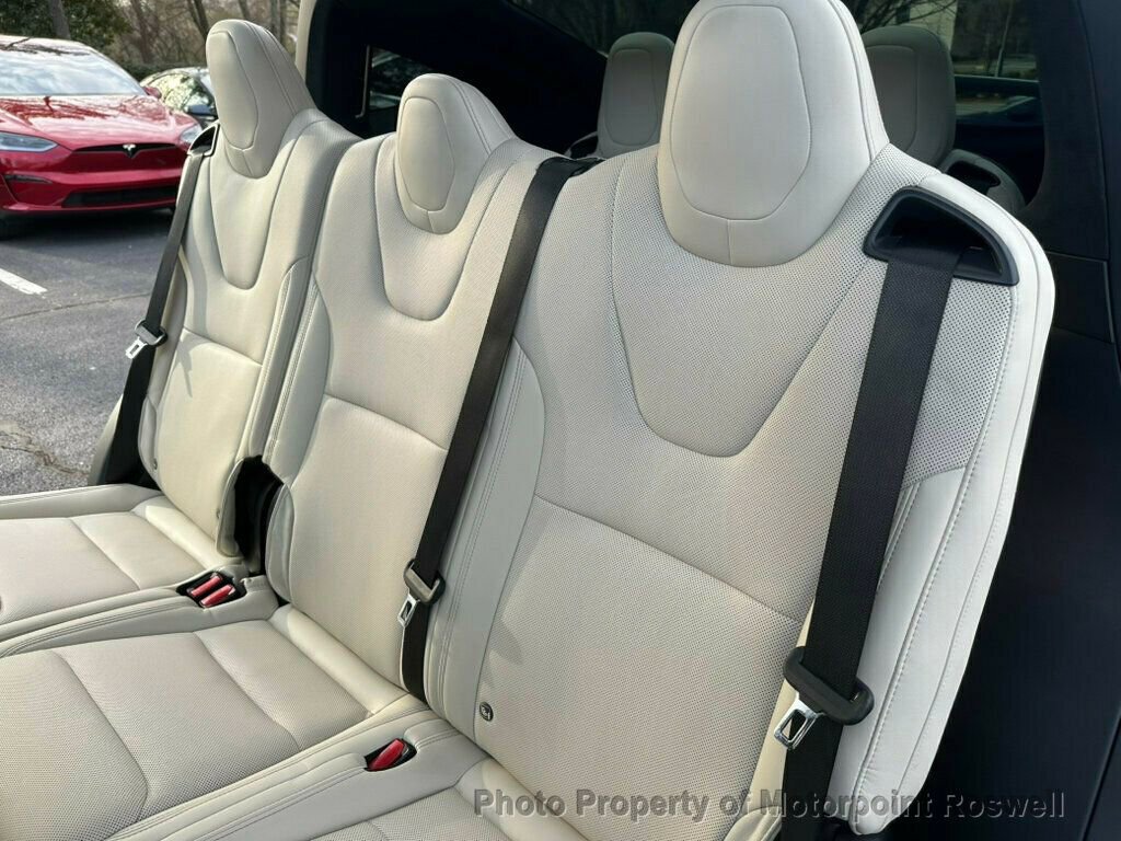 Used 2024 Tesla Model X image 20
