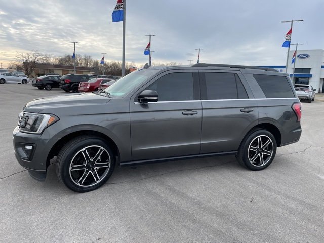 Used 2021 Ford Expedition Limited image 6