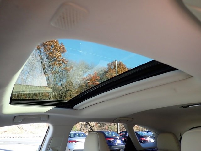 Used 2021 Lexus RX 350L Premium image 23