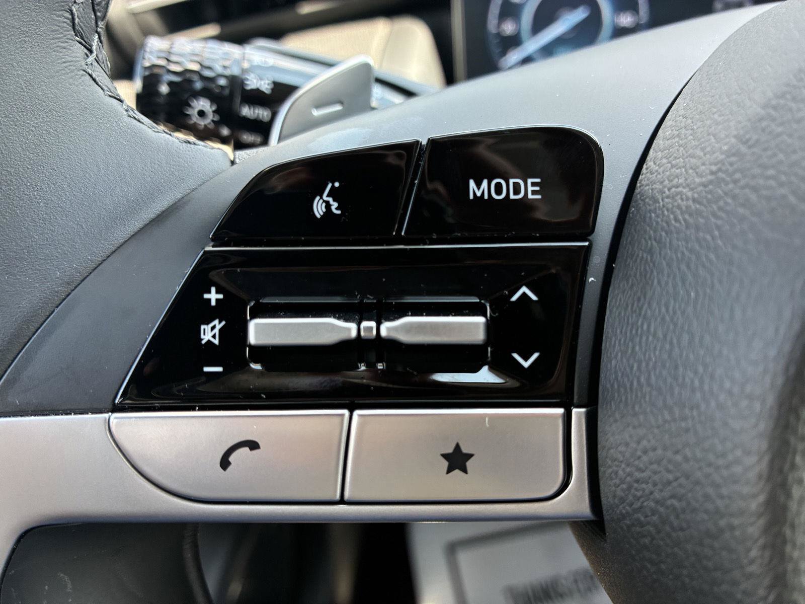Used 2024 Hyundai Tucson Limited AWD/4WD image 26
