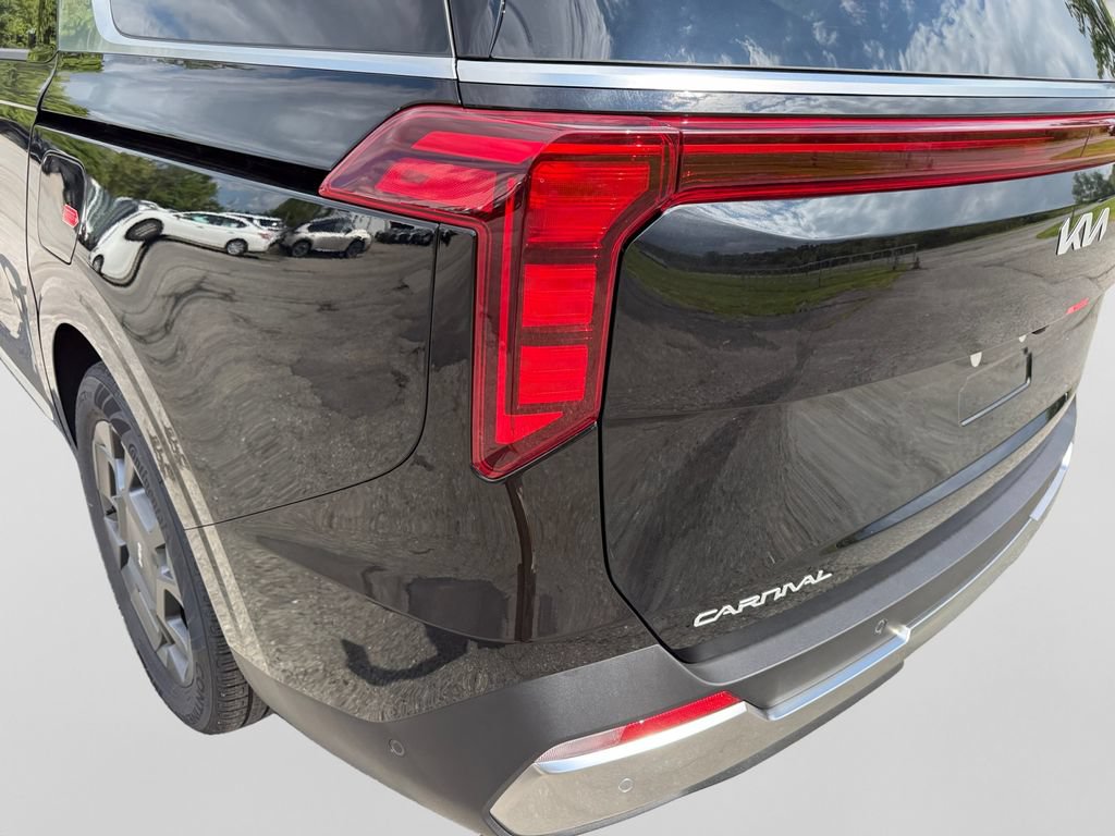 New 2027 Kia Carnival SX FWD image 20