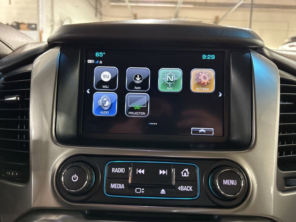 Used 2019 Chevrolet Suburban Premier image 32