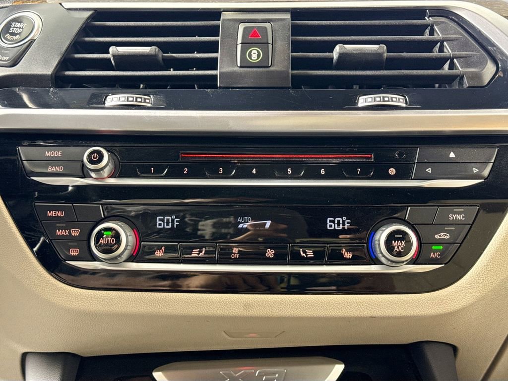 Used 2019 BMW X3 sDrive30i w/ Driving Assistance Package RWD image 16