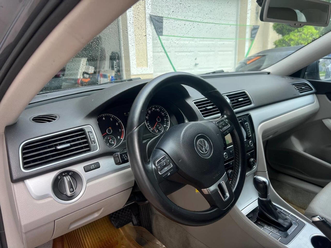 Used 2013 Volkswagen Passat 2.5 SE FWD image 12