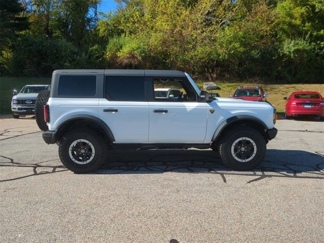 Certified 2024 Ford Bronco Badlands image 2