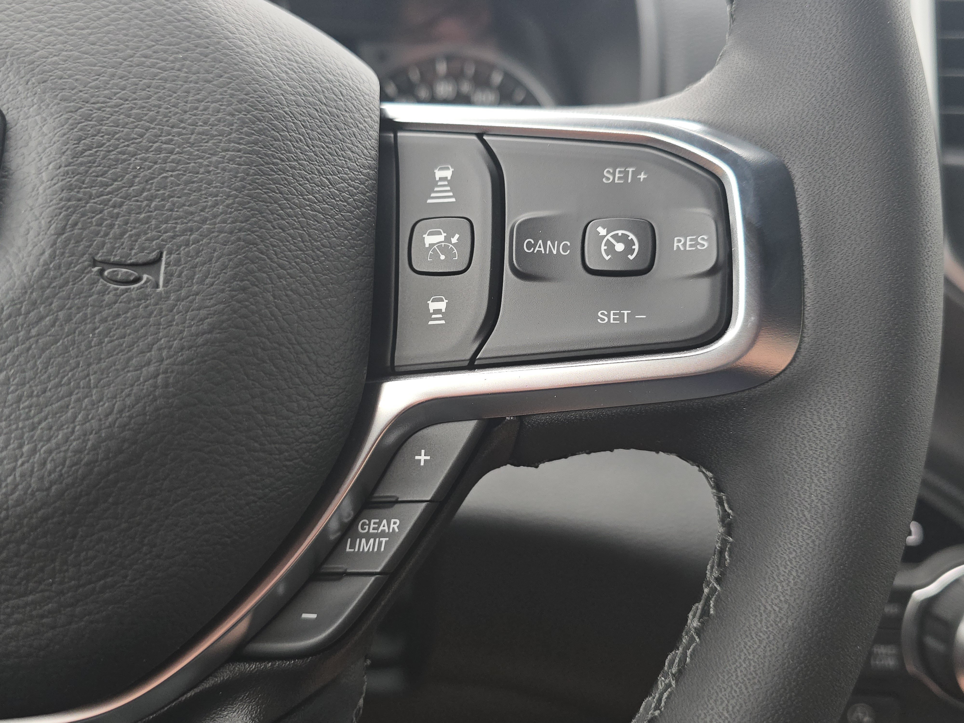 New 2026 RAM 1500 Big Horn AWD/4WD image 9
