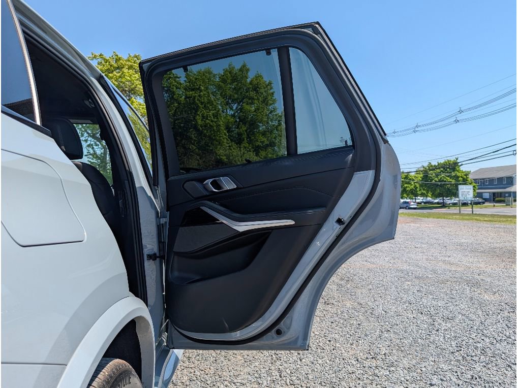 Used 2024 BMW X5 M60i w/ Executive Package AWD/4WD image 12