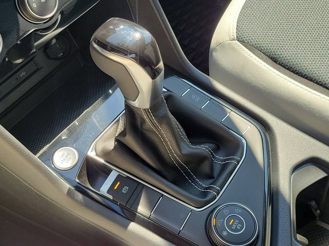 New 2025 Volkswagen Taos S image 15