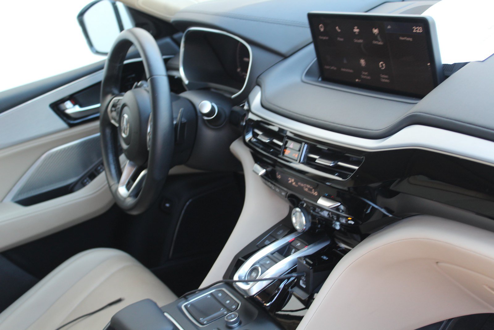 Certified 2023 Acura MDX w/ Technology Package FWD image 20