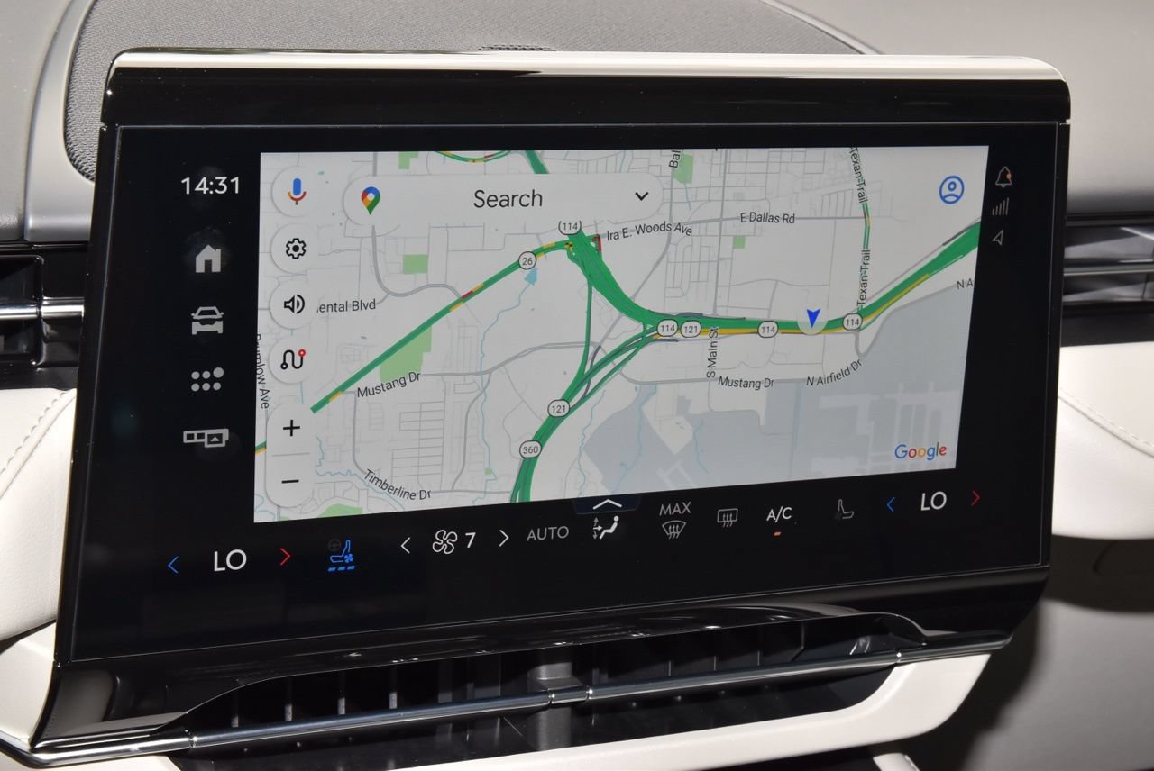 New 2026 Lincoln Nautilus Reserve AWD/4WD image 35