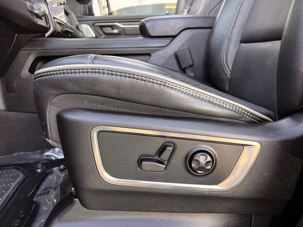 Used 2020 RAM 1500 Limited image 41