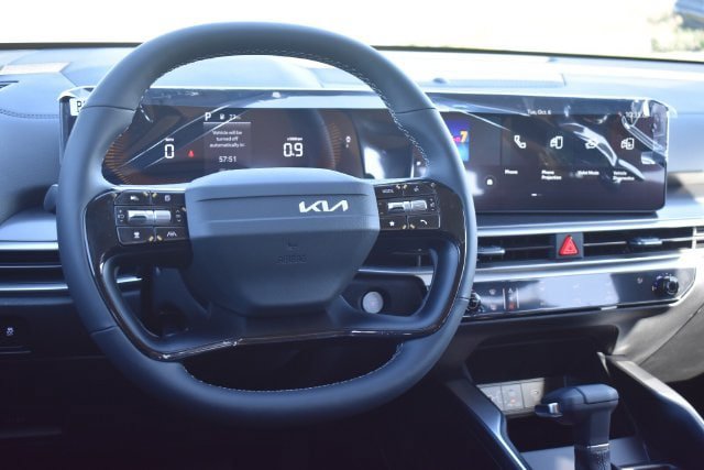 New 2026 Kia Sorento LX FWD image 18
