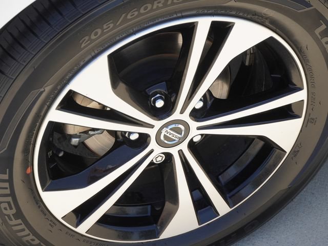 Used 2022 Nissan Sentra SV w/ Trunk Package FWD image 11