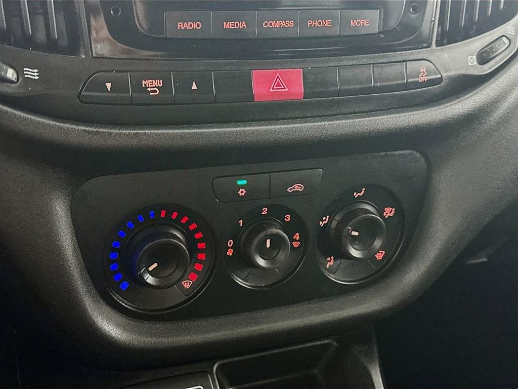 Used 2020 RAM ProMaster City Tradesman image 17