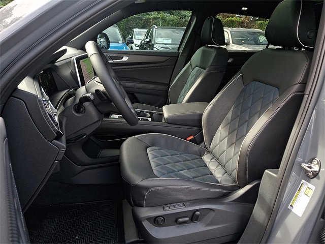 New 2026 Volkswagen Atlas Cross Sport SEL Premium R-Line image 9