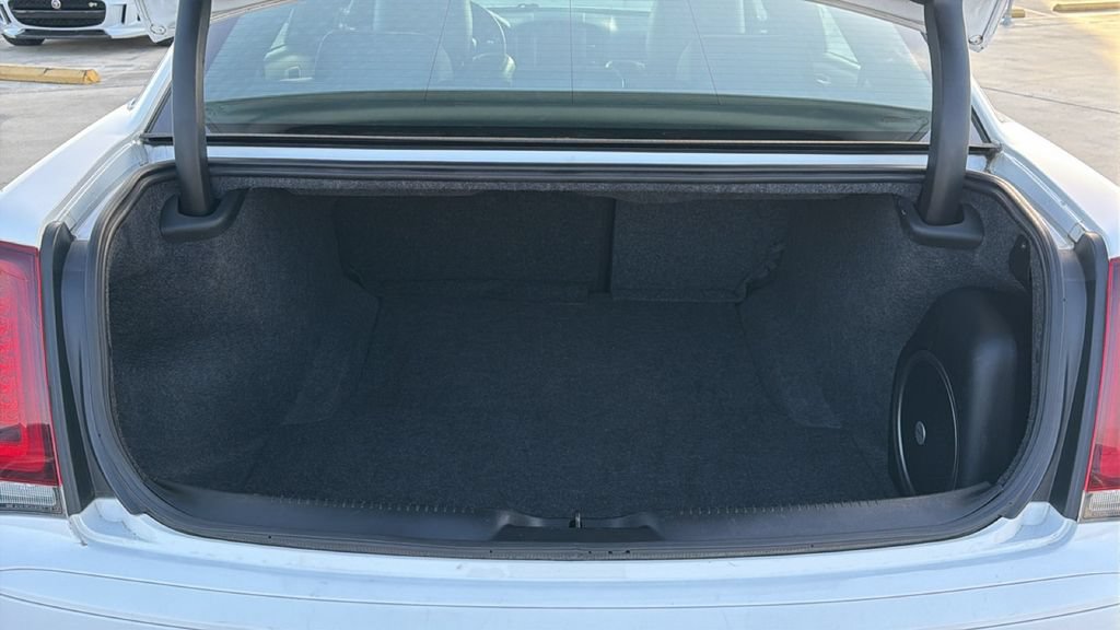 Used 2023 Chrysler 300 S RWD image 27
