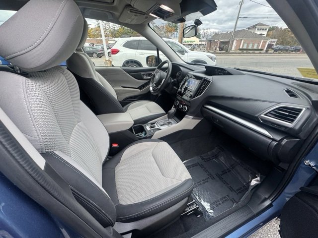 Used 2023 Subaru Forester Premium image 12