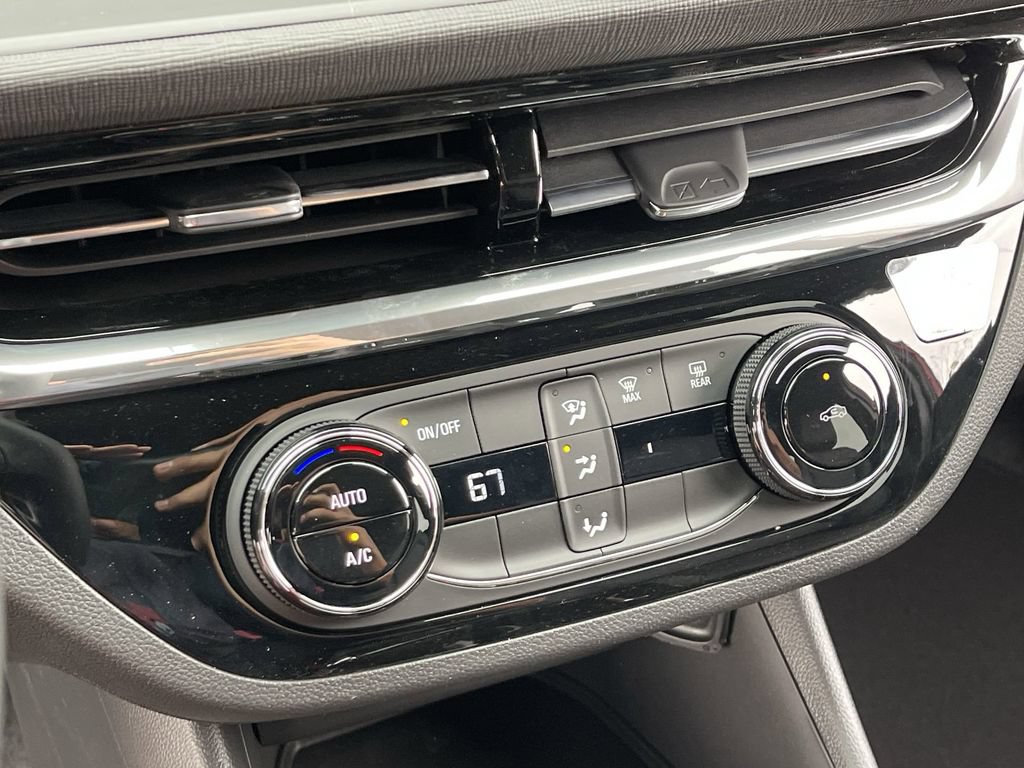New 2026 Buick Envista Sport Touring FWD image 14
