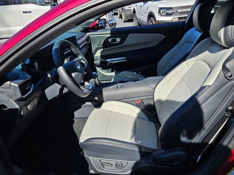 New 2025 Ford Mustang Premium image 6