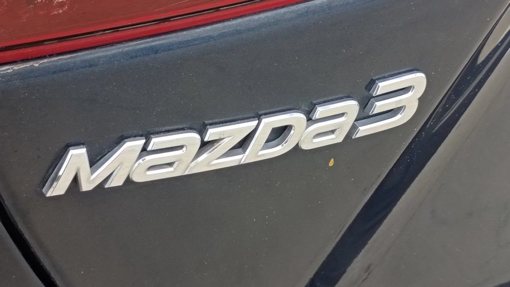 Used 2016 MAZDA MAZDA3 i Sport FWD image 10