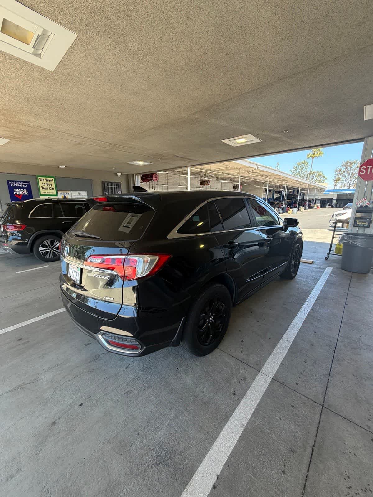 Used 2017 Acura RDX w/ Technology Package AWD/4WD image 7
